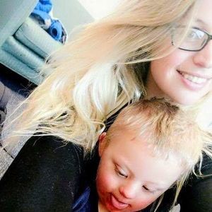 Meet your Posher, Katelyn